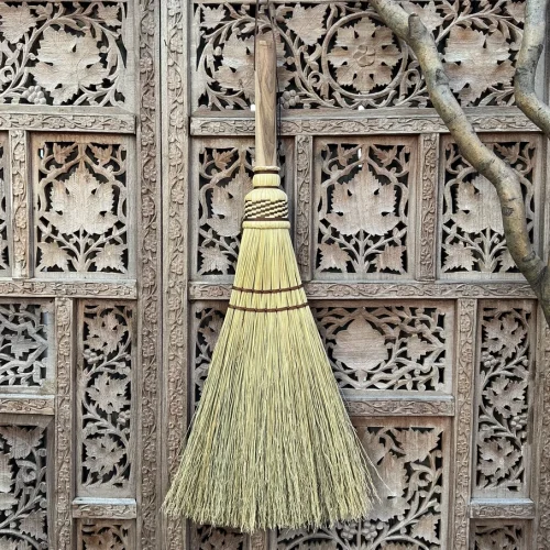 Oak Heart wood Hearth broom