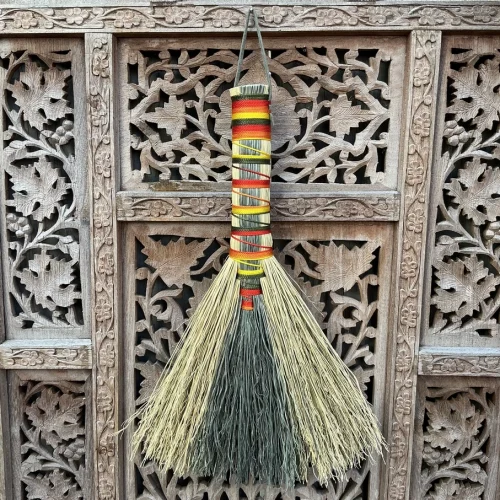 Harvestide Hawks Tail Hand Broom